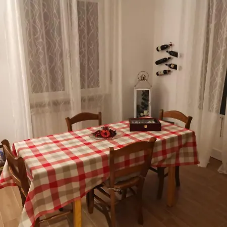 לינה וארוחת בוקר Belli Dentro *