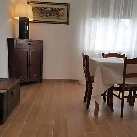 Belli Dentro